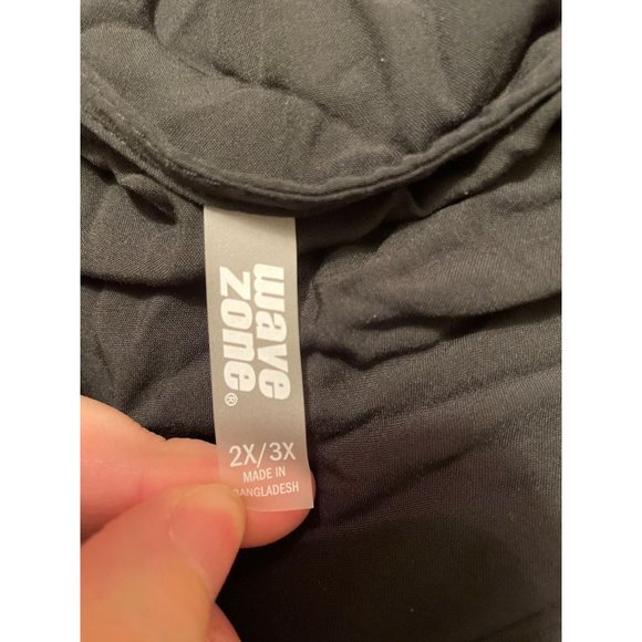 Womens Swimwear Pullover Swimsuit Cover Wave Zone Black Size 2X/3X - Picture 6 of 6